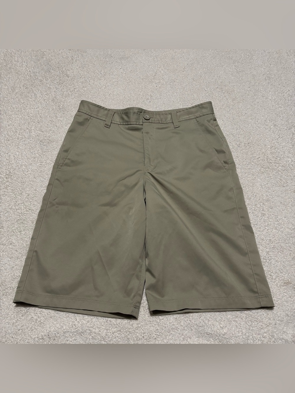 Youth Large Nike Golf Shorts tan